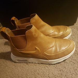 Nike Air max Thea mid tops